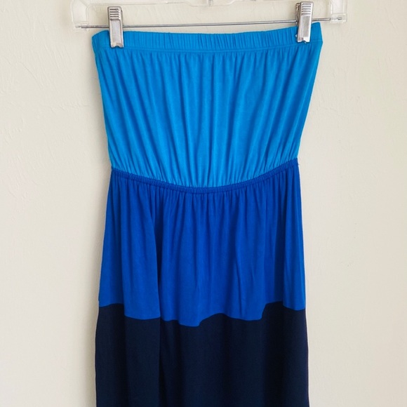 Soprano Strapless Maxi Dress - Picture 9 of 14